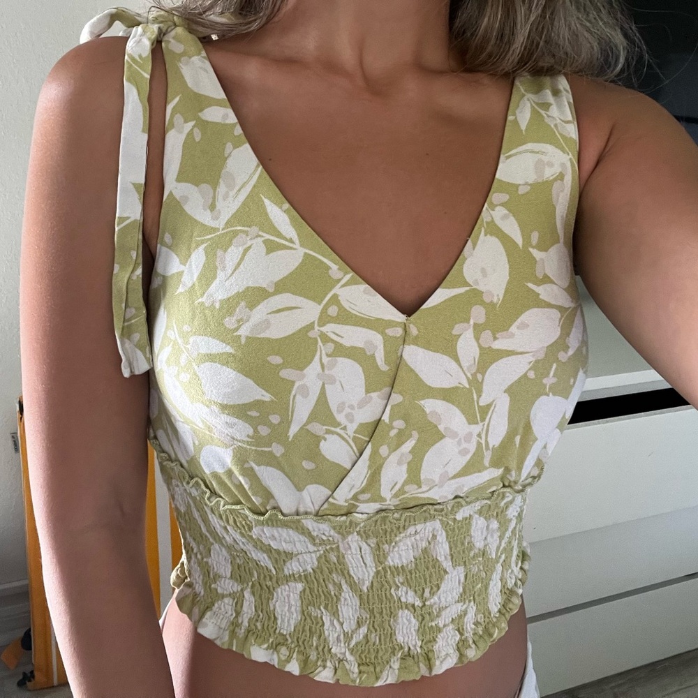 Cute top